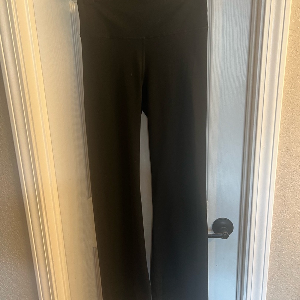 Black Flared Fleo leggings
